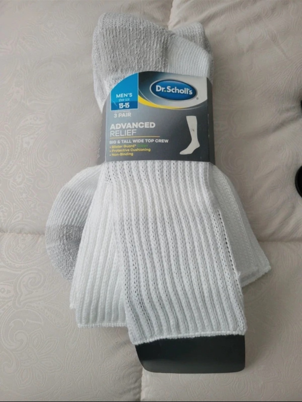 Dr. Scholl's Men's Advanced Relief White Crew Socks - 3 Pack